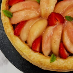 Tarte pêches et fraises