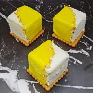 Entremet mangue coco