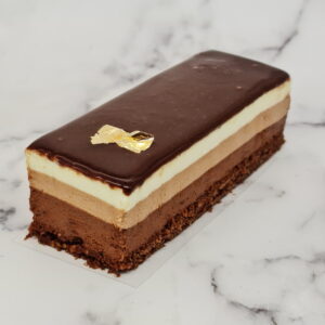 Gâteau trois chocolats