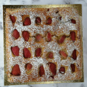 Gâteau moelleux aux fraises