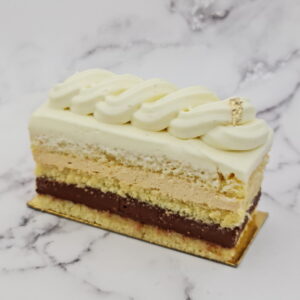 Gâteau chocolat, caramel et vanille