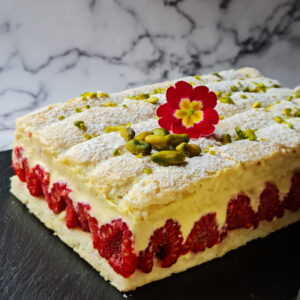 Gâteau framboises et pistache