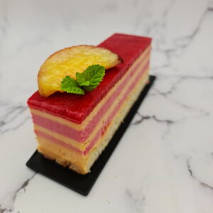 Gâteau pêches et fraises