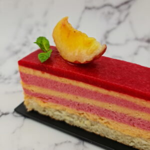 Gâteau pêches et fraises