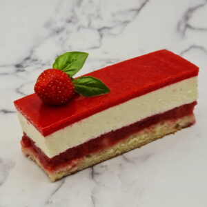 Gâteau fraises et basilic