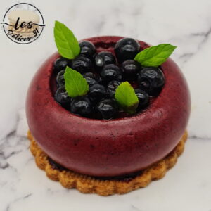 Entremet myrtilles et meringue