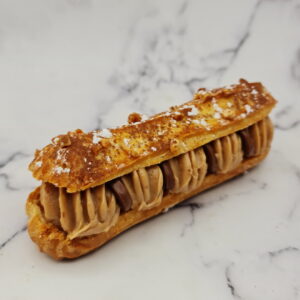 Eclair au chocolat