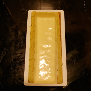 Bûche pistache et fleur d'oranger