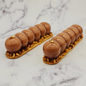 Entremet poire, noisette et chocolat