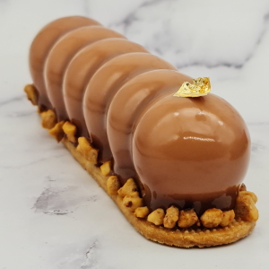 Entremet poire, noisette et chocolat