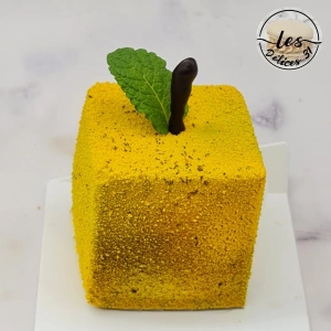 Entremet poire et pécan