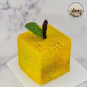 Entremet poire et pécan