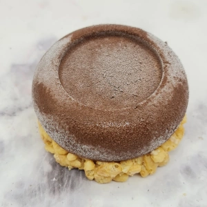 Entremet café et riz soufflé