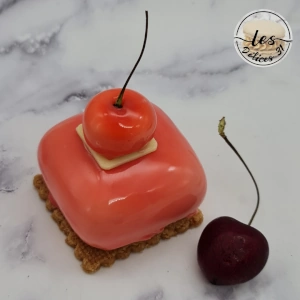 Entremet cerise