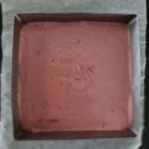 Gâteau pêche et framboise