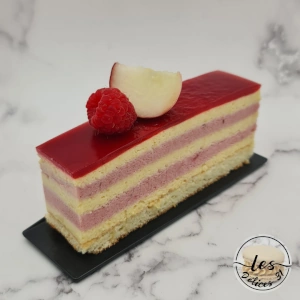 Gâteau pêche et framboise