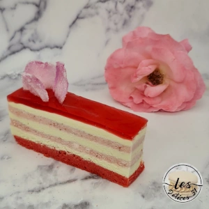 Gâteau fraise et rose