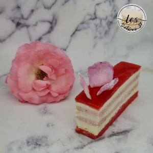 Gâteau fraise et rose