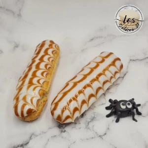 Eclair café