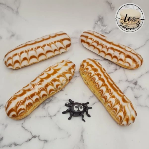 Eclair café