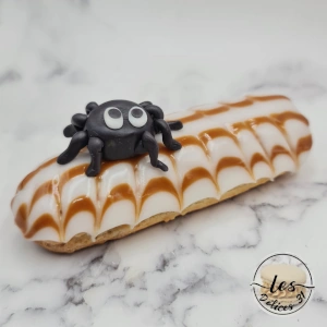 Eclair café