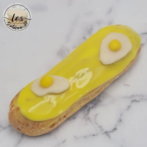 Eclair œuf au plat