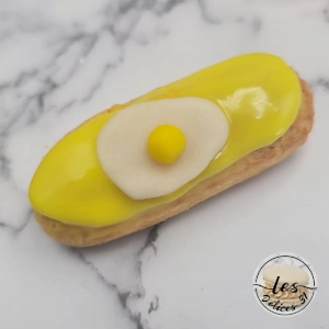 Eclair œuf au plat