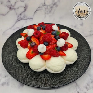 Pavlova aux fruits rouges