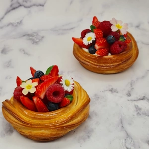 Tartelette croissant fruits rouges