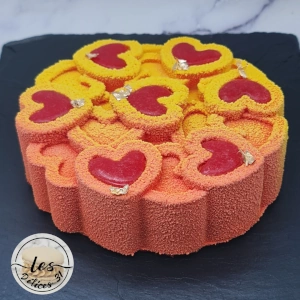 Entremet pêche jaune et fraises
