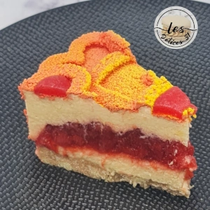 Entremet pêche jaune et fraises