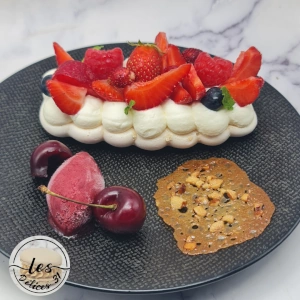 Pavlova fruits rouges