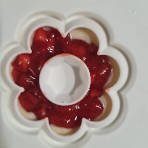 Entremet pêche blanche et fraise