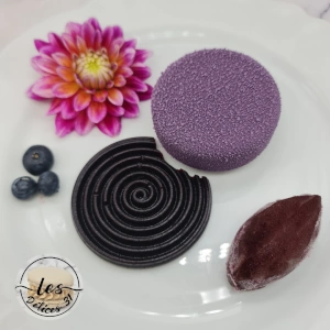 Entremet myrtille vanille