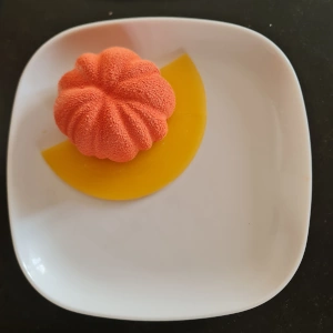 Panna cotta orange