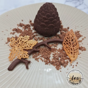 Entremet pomme de pin