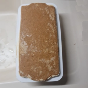 Bûche poire noisette