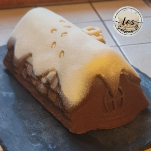 Bûche poire noisette