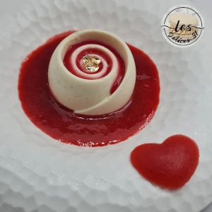 Entremet vanille fruits rouges