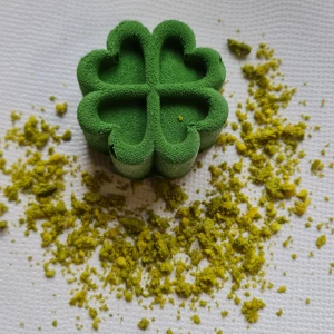 Trèfle pistache framboise